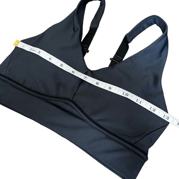 Fabletics On-The-Go Midi Medium Impact Sports Bra black size small - Picture 10 of 10